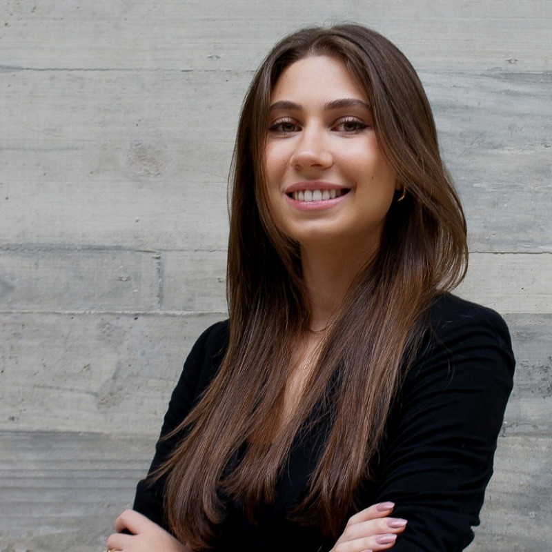 Isabella Oliari de Carvalho